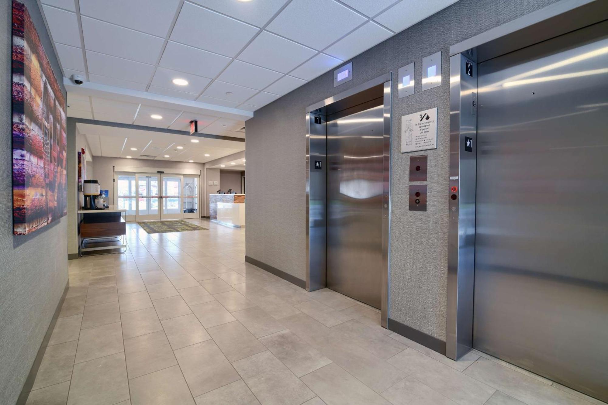 Hampton Inn Lincoln White Mountains 外观 照片